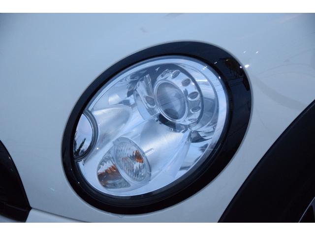 MINI クーパーS クラブマン JCWチューニングキット 黒革シート 整備記録簿 パワーウインドウ Wエアバック パワステ 運転席エアバッグ キーレスキー シートヒーター サイドエアバック フルオートエアコン ETC ABS ナビ(15枚目)