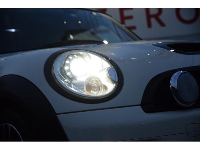 MINI クーパーS クラブマン JCWチューニングキット 黒革シート 整備記録簿 パワーウインドウ Wエアバック パワステ 運転席エアバッグ キーレスキー シートヒーター サイドエアバック フルオートエアコン ETC ABS ナビ(16枚目)