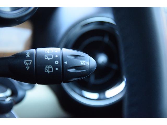 MINI クーパーS クラブマン JCWチューニングキット 黒革シート 整備記録簿 パワーウインドウ Wエアバック パワステ 運転席エアバッグ キーレスキー シートヒーター サイドエアバック フルオートエアコン ETC ABS ナビ(41枚目)