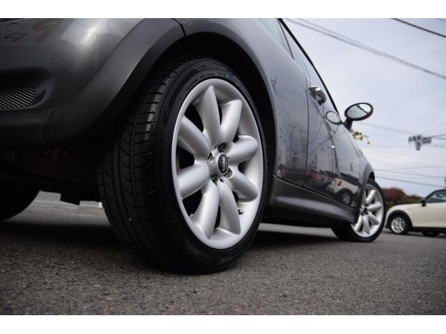 MINI クーパーS 助手席エアバッグ エアバッグ オートエアコン サイドエアバッグ 盗難防止装置 ABS パワーステアリング キーレス スーパーチャージャー ETC 記録簿 パワーウインドウ 1オーナー車(20枚目)
