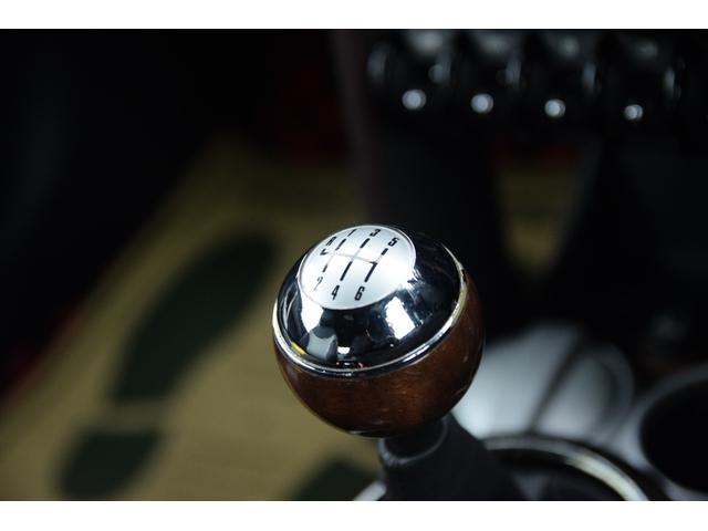 MINI クーパーS 助手席エアバッグ エアバッグ オートエアコン サイドエアバッグ 盗難防止装置 ABS パワーステアリング キーレス スーパーチャージャー ETC 記録簿 パワーウインドウ 1オーナー車(35枚目)