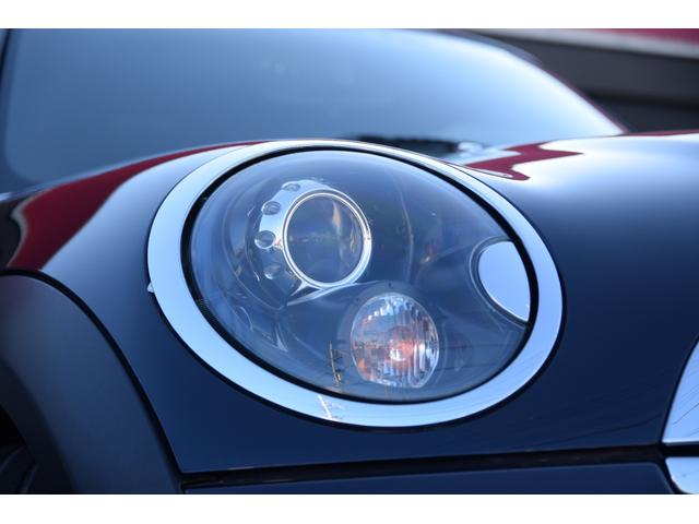 ＭＩＮＩ クーパーＳ　クラブマン　ハンプトン　オートエアコン　オートクルーズ　本革シート　キーレスエントリー　ＡＢＳ　ターボ付　前席シートヒーター　横滑り防止　盗難防止システム　記録簿　パワーウィンドウ　パワーステアリング　電格ミラー（11枚目）