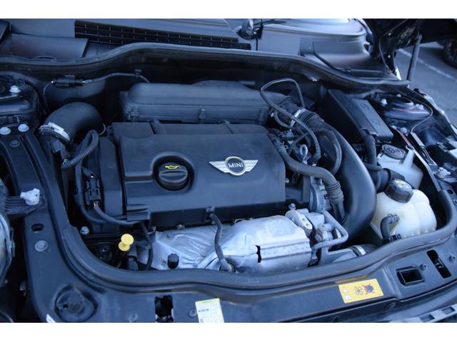 ＭＩＮＩ クーパーＳ　クラブマン　ハンプトン　オートエアコン　オートクルーズ　本革シート　キーレスエントリー　ＡＢＳ　ターボ付　前席シートヒーター　横滑り防止　盗難防止システム　記録簿　パワーウィンドウ　パワーステアリング　電格ミラー（60枚目）