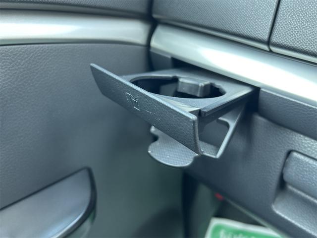 ワゴンＲスティングレー リミテッド　ＥＴＣ　オートライト　ＨＩＤ　スマートキー　電動格納ミラー　ベンチシート　ＣＶＴ　盗難防止システム　ＡＢＳ　ＵＳＢ　ミュージックプレイヤー接続可　アルミホイール　衝突安全ボディ　エアコン（38枚目）