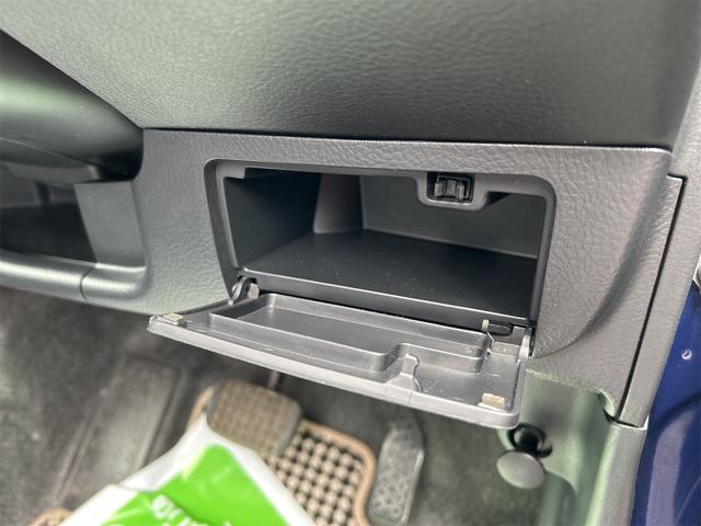 ミラジーノ ミニライト　キーレスエントリー　電動格納ミラー　ＡＴ　盗難防止システム　ＡＢＳ　ＣＤ　ＭＤ　アルミホイール　衝突安全ボディ　エアコン　パワーステアリング　パワーウィンドウ　運転席エアバッグ（48枚目）