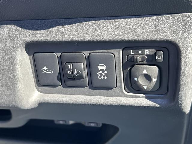 ミラージュ M ETC バックカメラ ナビ TV 衝突被害軽減システム アルミホイール オートライト スマートキー アイドリングストップ 電動格納ミラー CVT 盗難防止システム 衝突安全ボディ(8枚目)