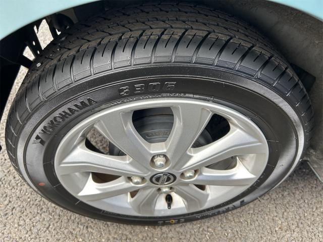 デイズ Ｘ　全周囲カメラ　クリアランスソナー　衝突被害軽減システム　オートライト　スマートキー　アイドリングストップ　電動格納ミラー　ベンチシート　ＣＶＴ　盗難防止システム　ＡＢＳ　ＥＳＣ　ＣＤ　ＵＳＢ（20枚目）