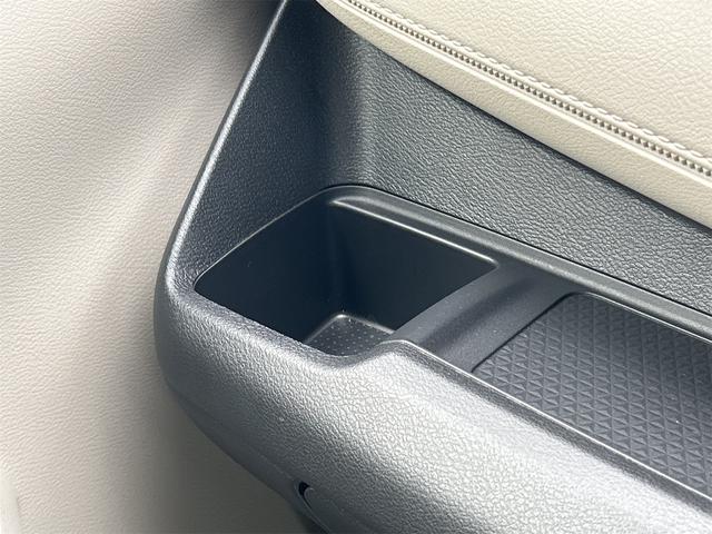 デイズ Ｘ　全周囲カメラ　クリアランスソナー　衝突被害軽減システム　オートライト　スマートキー　アイドリングストップ　電動格納ミラー　ベンチシート　ＣＶＴ　盗難防止システム　ＡＢＳ　ＥＳＣ　ＣＤ　ＵＳＢ（40枚目）