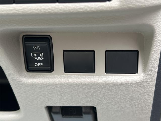 ルークス Ｘ　全周囲カメラ　両側スライド・片側電動　クリアランスソナー　衝突被害軽減システム　オートライト　スマートキー　アイドリングストップ　電動格納ミラー　ベンチシート　ＣＶＴ　盗難防止システム　ＡＢＳ　ＥＳＣ（8枚目）