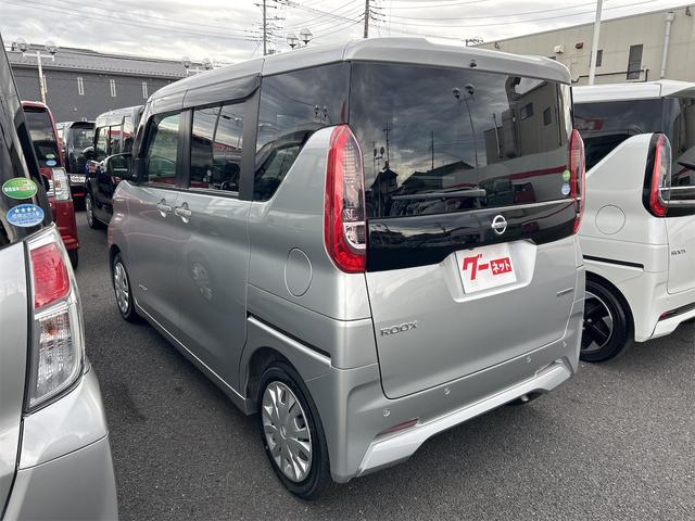 ルークス Ｘ　全周囲カメラ　両側スライド・片側電動　クリアランスソナー　衝突被害軽減システム　オートライト　スマートキー　アイドリングストップ　電動格納ミラー　ベンチシート　ＣＶＴ　盗難防止システム　ＡＢＳ　ＥＳＣ（15枚目）