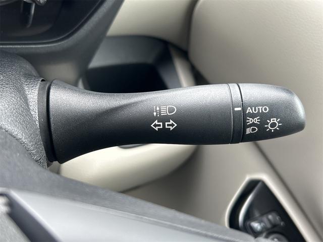 ルークス Ｘ　全周囲カメラ　両側スライド・片側電動　クリアランスソナー　衝突被害軽減システム　オートライト　スマートキー　アイドリングストップ　電動格納ミラー　ベンチシート　ＣＶＴ　盗難防止システム　ＡＢＳ　ＥＳＣ（52枚目）