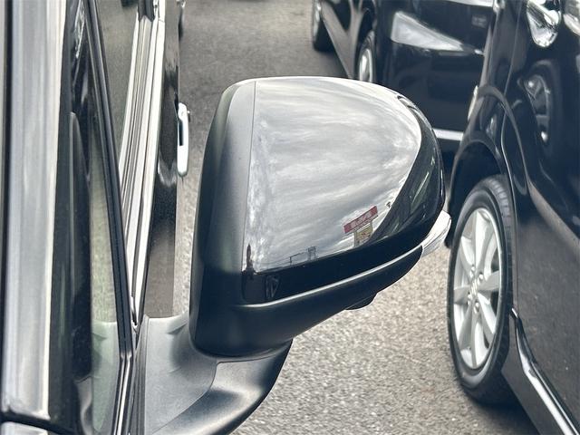 ムーヴ カスタム　ＸリミテッドＩＩ　ＳＡＩＩＩ　全周囲カメラ　ナビ　ＴＶ　衝突被害軽減システム　オートマチックハイビーム　オートライト　ＬＥＤヘッドランプ　スマートキー　アイドリングストップ　電動格納ミラー　シートヒーター（31枚目）