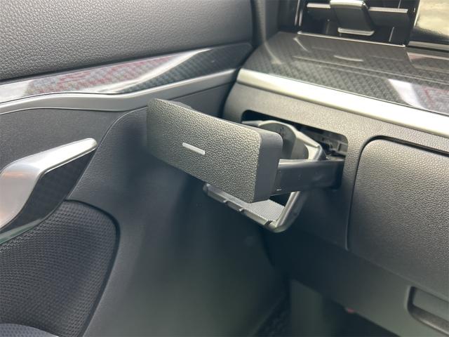 ムーヴ カスタム　ＸリミテッドＩＩ　ＳＡＩＩＩ　全周囲カメラ　ナビ　ＴＶ　衝突被害軽減システム　オートマチックハイビーム　オートライト　ＬＥＤヘッドランプ　スマートキー　アイドリングストップ　電動格納ミラー　シートヒーター（41枚目）