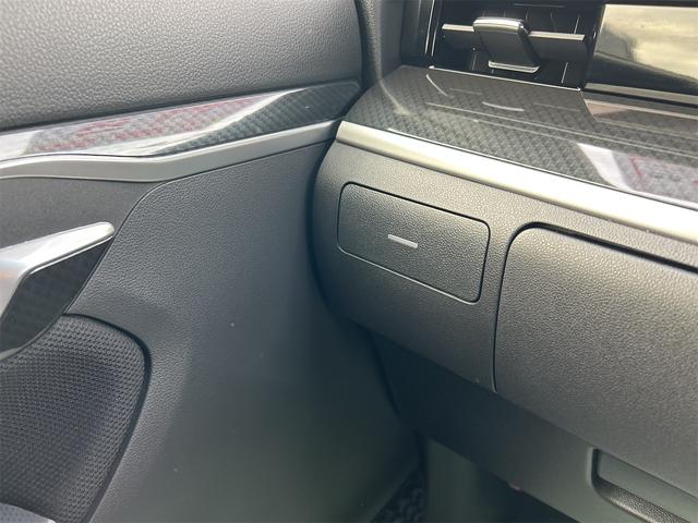 ムーヴ カスタム　ＸリミテッドＩＩ　ＳＡＩＩＩ　全周囲カメラ　ナビ　ＴＶ　衝突被害軽減システム　オートマチックハイビーム　オートライト　ＬＥＤヘッドランプ　スマートキー　アイドリングストップ　電動格納ミラー　シートヒーター（42枚目）