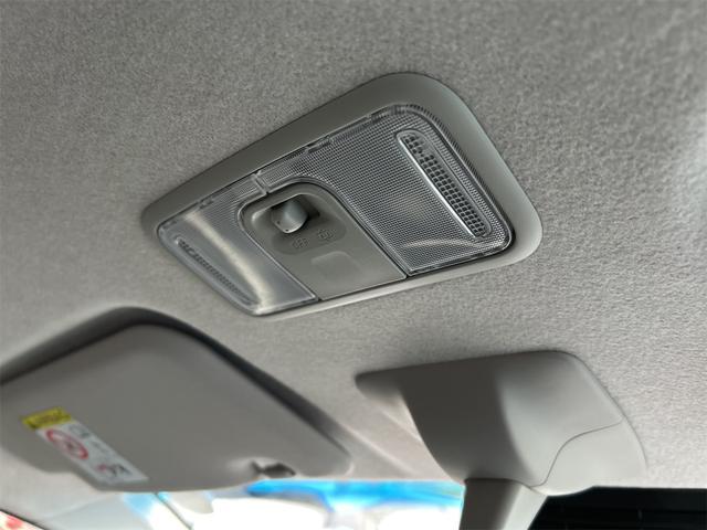 ムーヴ カスタム　ＸリミテッドＩＩ　ＳＡＩＩＩ　全周囲カメラ　ナビ　ＴＶ　衝突被害軽減システム　オートマチックハイビーム　オートライト　ＬＥＤヘッドランプ　スマートキー　アイドリングストップ　電動格納ミラー　シートヒーター（51枚目）