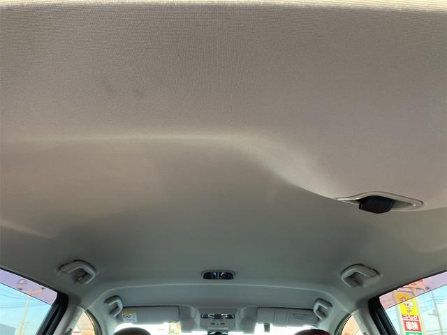 レヴォーグ 1.6STIスポーツアイサイト Wエアバッグ 純正ナビ フルセグTV ETC車載器 ドラレコ前 バックカメラ キーフリーシステム 電動格納ミラー シートヒーター 純正アルミ(12枚目)