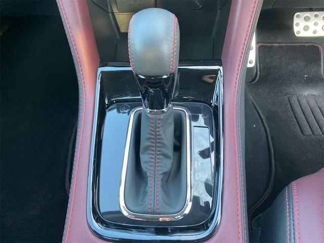 レヴォーグ 1.6STIスポーツアイサイト Wエアバッグ 純正ナビ フルセグTV ETC車載器 ドラレコ前 バックカメラ キーフリーシステム 電動格納ミラー シートヒーター 純正アルミ(21枚目)