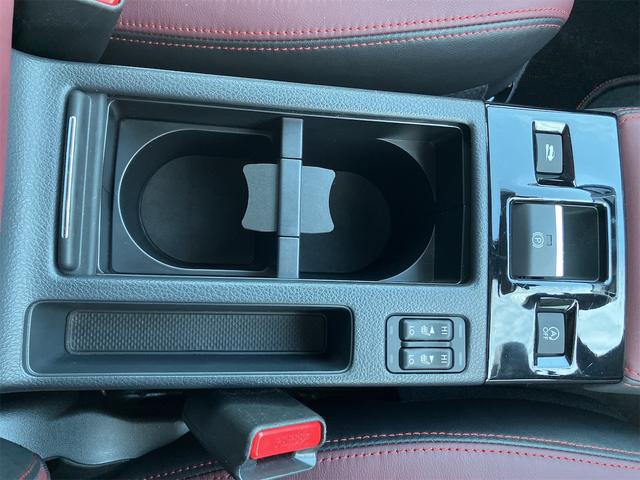 レヴォーグ 1.6STIスポーツアイサイト Wエアバッグ 純正ナビ フルセグTV ETC車載器 ドラレコ前 バックカメラ キーフリーシステム 電動格納ミラー シートヒーター 純正アルミ(22枚目)