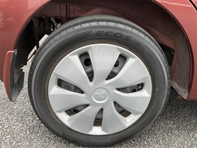 ｅＫワゴン Ｍ　キーレス　社外ナビゲーション　ＣＤプレイヤー　ラジオ　電動格納ミラー　パワーステアリング　パワーウィンドウ　アイドリングストップ　オートエアコン　オートマチック（9枚目）