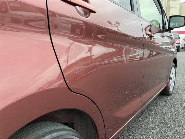 ｅＫワゴン Ｍ　キーレス　社外ナビゲーション　ＣＤプレイヤー　ラジオ　電動格納ミラー　パワーステアリング　パワーウィンドウ　アイドリングストップ　オートエアコン　オートマチック（26枚目）