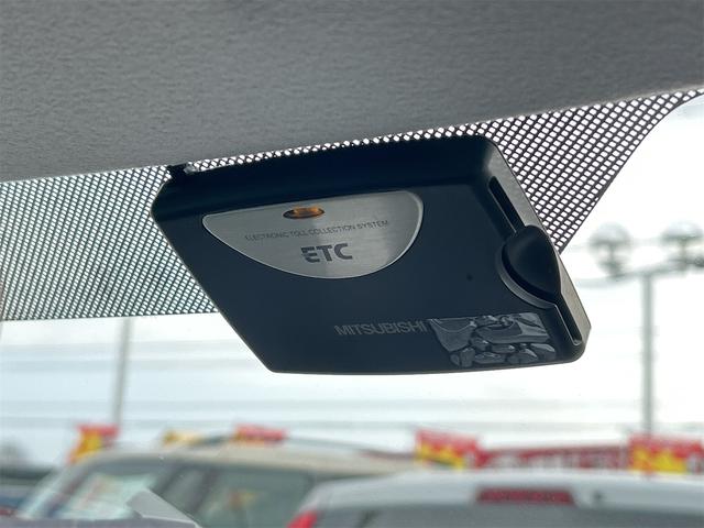 ワゴンＲ ＦＸ　ＥＴＣ　キーレスエントリー　電動格納ミラー　ベンチシート　ＭＴ　盗難防止システム　ＡＢＳ　ＣＤ　アルミホイール　衝突安全ボディ　エアコン　パワーステアリング　パワーウィンドウ　運転席エアバッグ（9枚目）