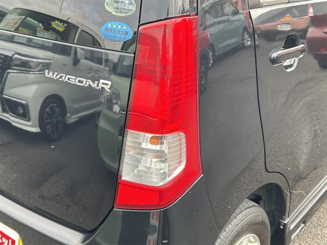 ワゴンＲ ＦＸ　ＥＴＣ　キーレスエントリー　電動格納ミラー　ベンチシート　ＭＴ　盗難防止システム　ＡＢＳ　ＣＤ　アルミホイール　衝突安全ボディ　エアコン　パワーステアリング　パワーウィンドウ　運転席エアバッグ（16枚目）
