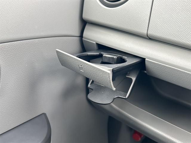 ワゴンＲ ＦＸ　ＥＴＣ　キーレスエントリー　電動格納ミラー　ベンチシート　ＭＴ　盗難防止システム　ＡＢＳ　ＣＤ　アルミホイール　衝突安全ボディ　エアコン　パワーステアリング　パワーウィンドウ　運転席エアバッグ（37枚目）