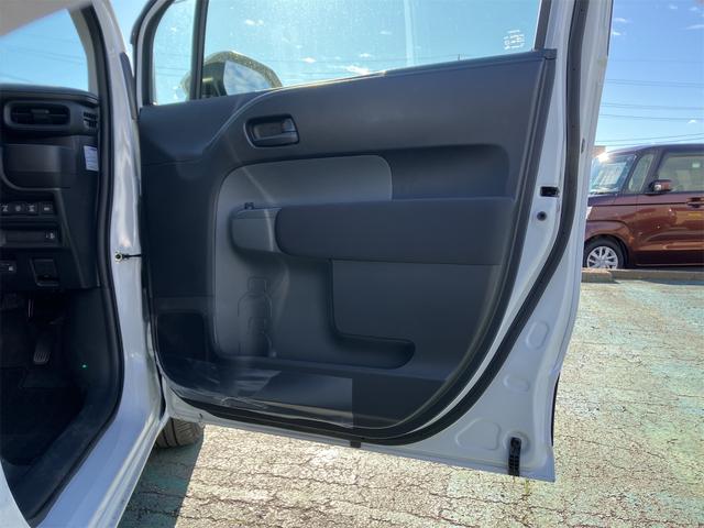 シエンタ Ｇ　純正ナビ　全方位モニター　ＥＴＣ　エアコン　パワステ　プライバシーガラス　ＡＢＳ　Ｗエアバッグ（19枚目）