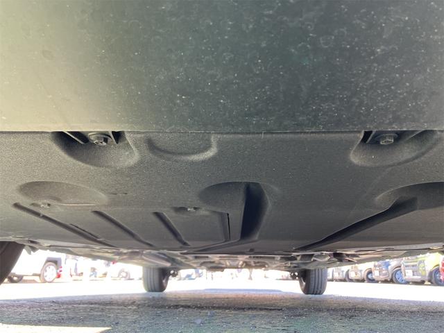 シエンタ Ｇ　純正ナビ　全方位モニター　ＥＴＣ　エアコン　パワステ　プライバシーガラス　ＡＢＳ　Ｗエアバッグ（34枚目）