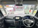 毎回座るフロントシート。運転席は必ず使用する部分ですので、座り心地が重要です!