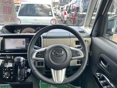 ハンドルの状態が悪いと運転に集中できませんよね。こちらの車、お気軽にお問い合わせください。 3