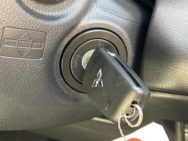 この度は当店のお車をご覧になっていただき、誠にありがとうございます。ぜひじっくりとご検討下さい。気軽にお問合せ・お見積りお待ちしております。