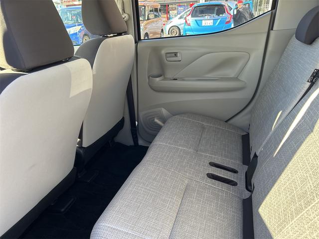 ご覧頂きまして誠に有難うございます！！是非ご来店して頂き、実際にご覧になって頂ければと思います。お客様からのご連絡をスタッフ一同、心よりお待ちしております