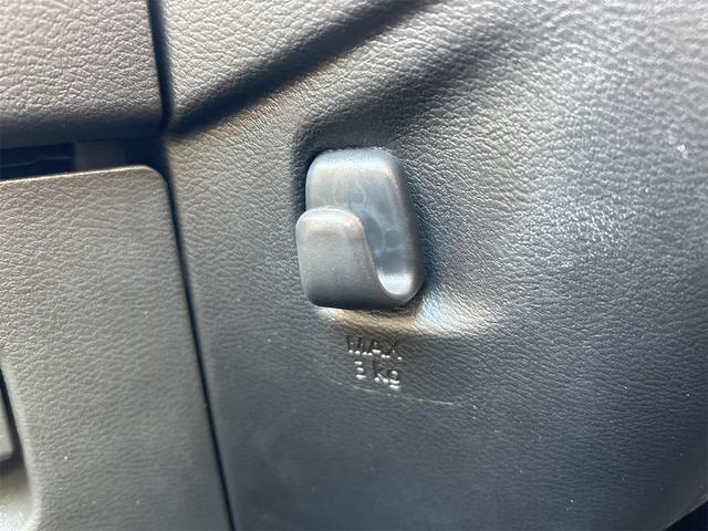 当店のお車をご覧いただきましてありがとうございます。お車についてのご質問やお見積りのご依頼、ご購入にあたってのご相談などお気軽にお問い合わせ下さい！