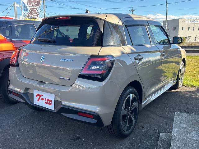 スイフト ハイブリッドMZ ドライブレコーダー ETC クリアランスソナー オートクルーズコントロール レーンアシスト 衝突被害軽減システム アルミホイール オートライト LEDヘッドランプ スマートキー アイドリングストップ(16枚目)