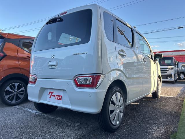 ワゴンR FX クリアランスソナー レーンアシスト 衝突被害軽減システム オートライト スマートキー 電動格納ミラー シートヒーター ベンチシート CVT 盗難防止システム ABS ESC 衝突安全ボディ エアコン(17枚目)