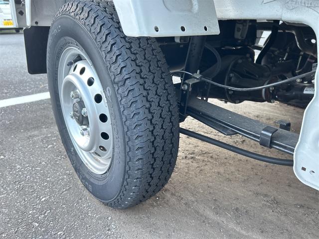 スーパーキャリイ X 4WD 3方開 AT 衝突被害軽減システム クリアランスソナー レーンアシスト アイドリングストップ 電動格納ミラー オートライト ESC エアコン パワーウィンドウ 運転席エアバッグ(6枚目)