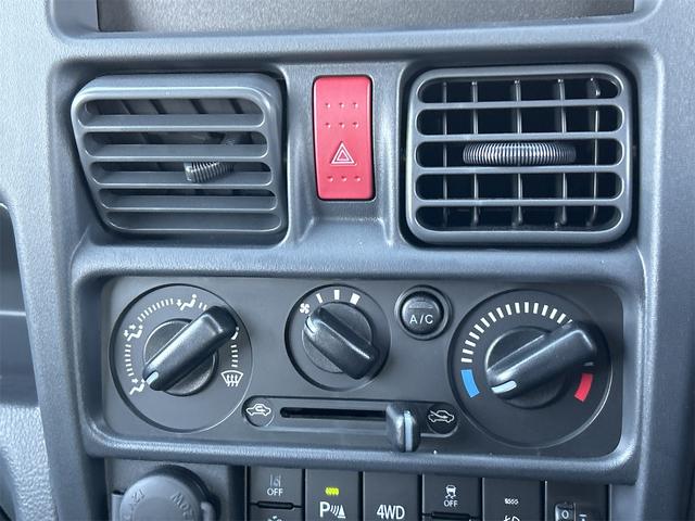 スーパーキャリイ X 4WD 3方開 AT 衝突被害軽減システム クリアランスソナー レーンアシスト アイドリングストップ 電動格納ミラー オートライト ESC エアコン パワーウィンドウ 運転席エアバッグ(35枚目)