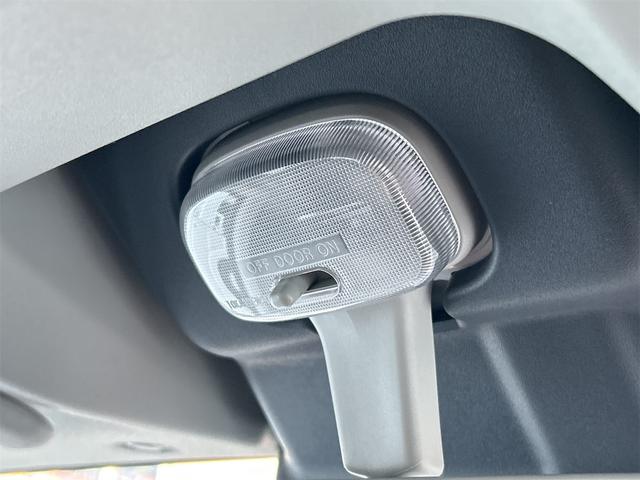 スーパーキャリイ X 4WD 3方開 AT 衝突被害軽減システム クリアランスソナー レーンアシスト アイドリングストップ 電動格納ミラー オートライト ESC エアコン パワーウィンドウ 運転席エアバッグ(44枚目)