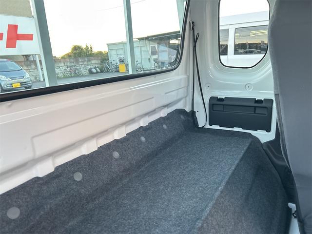 スーパーキャリイ X 4WD 3方開 AT 衝突被害軽減システム クリアランスソナー レーンアシスト アイドリングストップ 電動格納ミラー オートライト ESC エアコン パワーウィンドウ 運転席エアバッグ(47枚目)