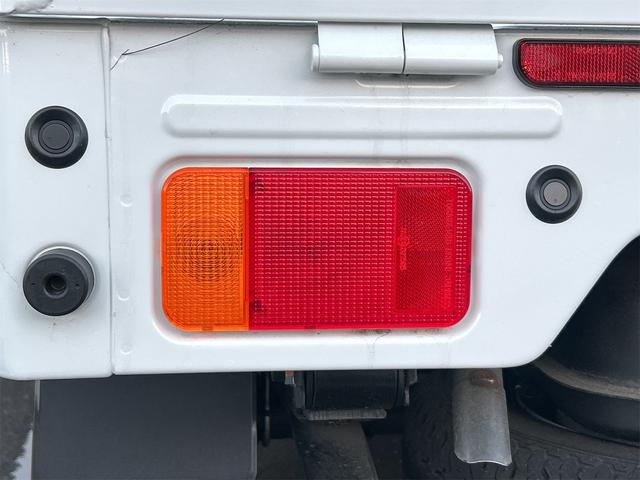 キャリイトラック KCエアコン・パワステ農繁仕様 4WD MT クリアランスソナー キーレスエントリー アイドリングストップ オートライト ESC エアコン パワーステアリング パワーウィンドウ 運転席エアバッグ 助手席エアバッグ(14枚目)