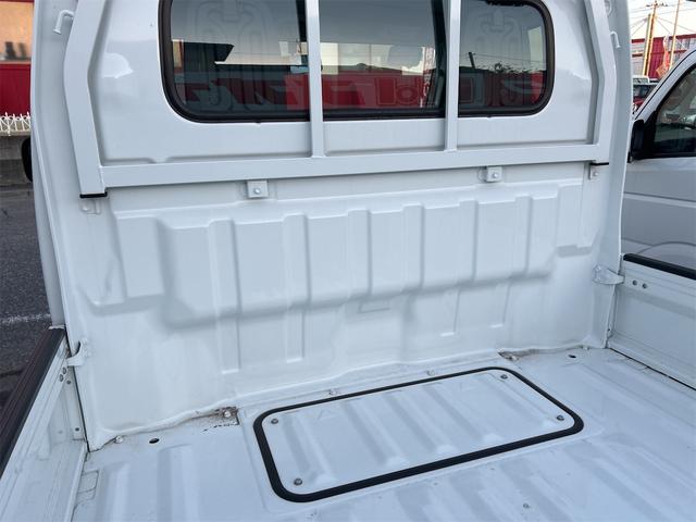 キャリイトラック KCエアコン・パワステ農繁仕様 4WD MT クリアランスソナー キーレスエントリー アイドリングストップ オートライト ESC エアコン パワーステアリング パワーウィンドウ 運転席エアバッグ 助手席エアバッグ(24枚目)