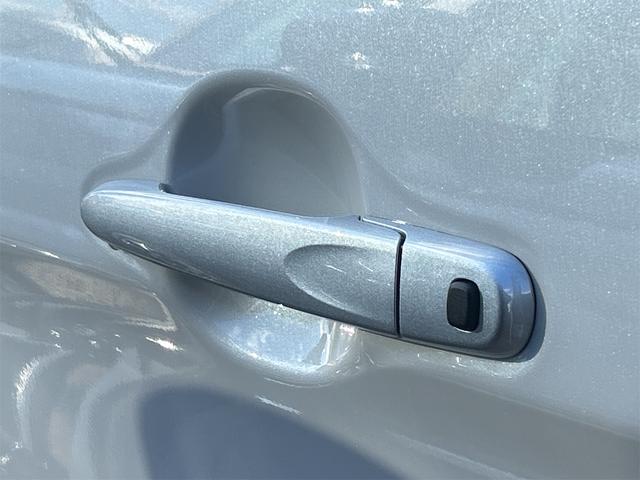 トール Ｘ　バックカメラ　ＴＶ　両側スライド・片側電動　クリアランスソナー　衝突被害軽減システム　オートライト　スマートキー　アイドリングストップ　電動格納ミラー　フルフラット　ウォークスルー　ＣＶＴ（29枚目）