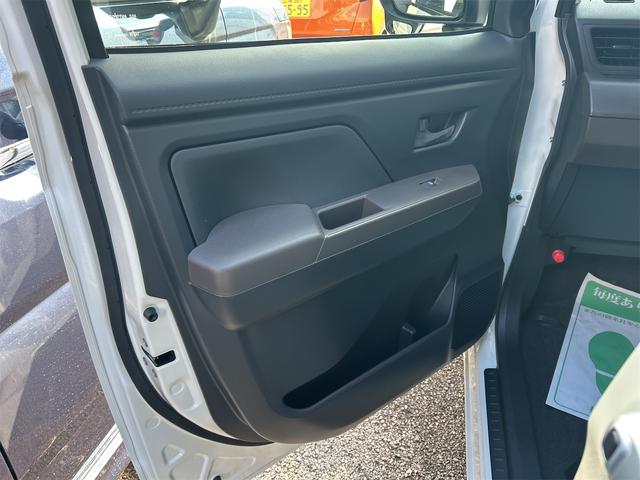 トール Ｘ　バックカメラ　ＴＶ　両側スライド・片側電動　クリアランスソナー　衝突被害軽減システム　オートライト　スマートキー　アイドリングストップ　電動格納ミラー　フルフラット　ウォークスルー　ＣＶＴ（31枚目）