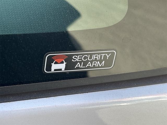 ムーヴキャンバス ストライプスＸ　両側電動スライドドア　クリアランスソナー　衝突被害軽減システム　オートライト　スマートキー　アイドリングストップ　電動格納ミラー　ベンチシート　ＣＶＴ　盗難防止システム　ＡＢＳ　ＥＳＣ（36枚目）