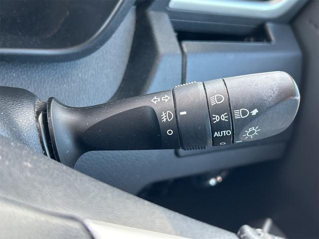 ルーミー カスタムＧ－Ｔ　ドライブレコーダー　ＥＴＣ　バックカメラ　ＴＶ　両側電動スライドドア　クリアランスソナー　オートクルーズコントロール　衝突被害軽減システム　アルミホイール　オートマチックハイビーム　オートライト（47枚目）