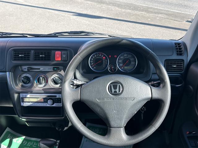 自ら操るハンドル！ドライバーの生命線です。お客様の目で実際にご確認ください。