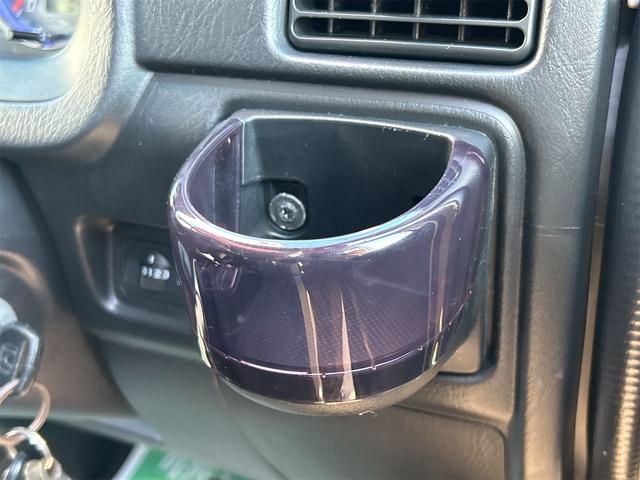 すぐにご来店頂けない場合や遠方にお住まいの方、車両状態の詳細が知りたい方はお気軽にご連絡下さい♪