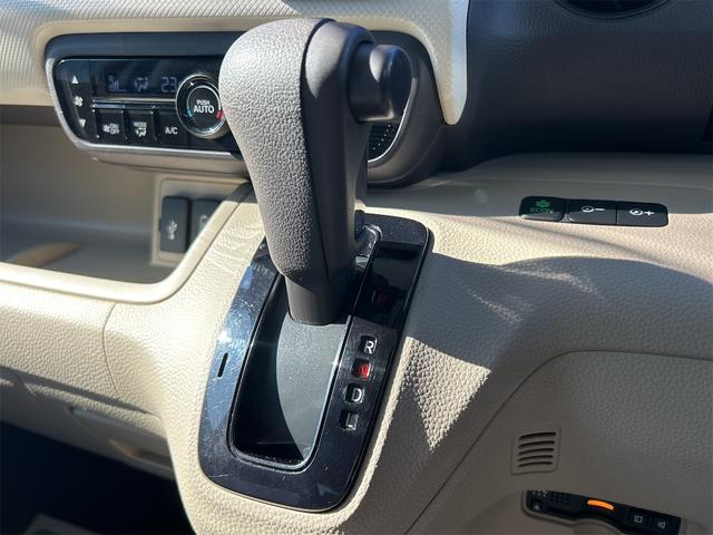 N-BOX G・Lホンダセンシング ETC 両側電動スライドドア ナビ TV オートクルーズコントロール レーンアシスト 衝突被害軽減システム オートライト LEDヘッドランプ スマートキー アイドリングストップ 電動格納ミラー(6枚目)