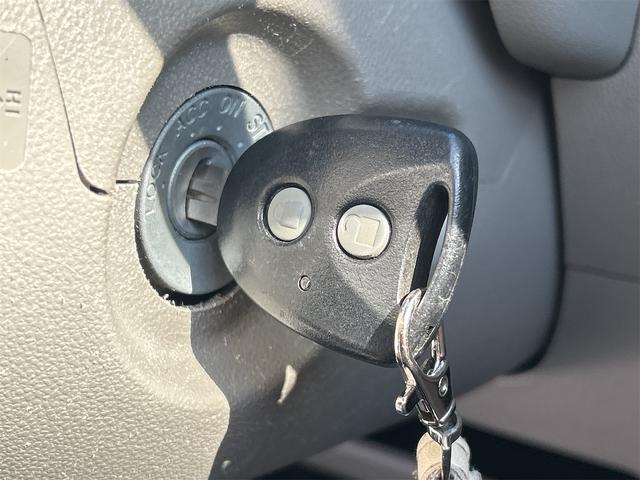 ムーヴコンテ Ｌ　ナビ　ＴＶ　キーレスエントリー　アイドリングストップ　電動格納ミラー　ベンチシート　ＣＶＴ　盗難防止システム　ＡＢＳ　ＣＤ　Ｂｌｕｅｔｏｏｔｈ　衝突安全ボディ　エアコン　パワーステアリング（7枚目）